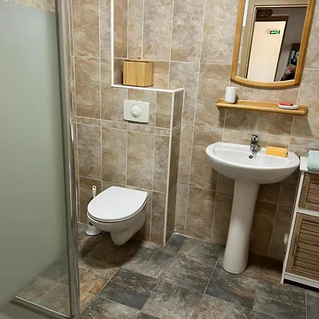 5 Minutes A Pied Apartment